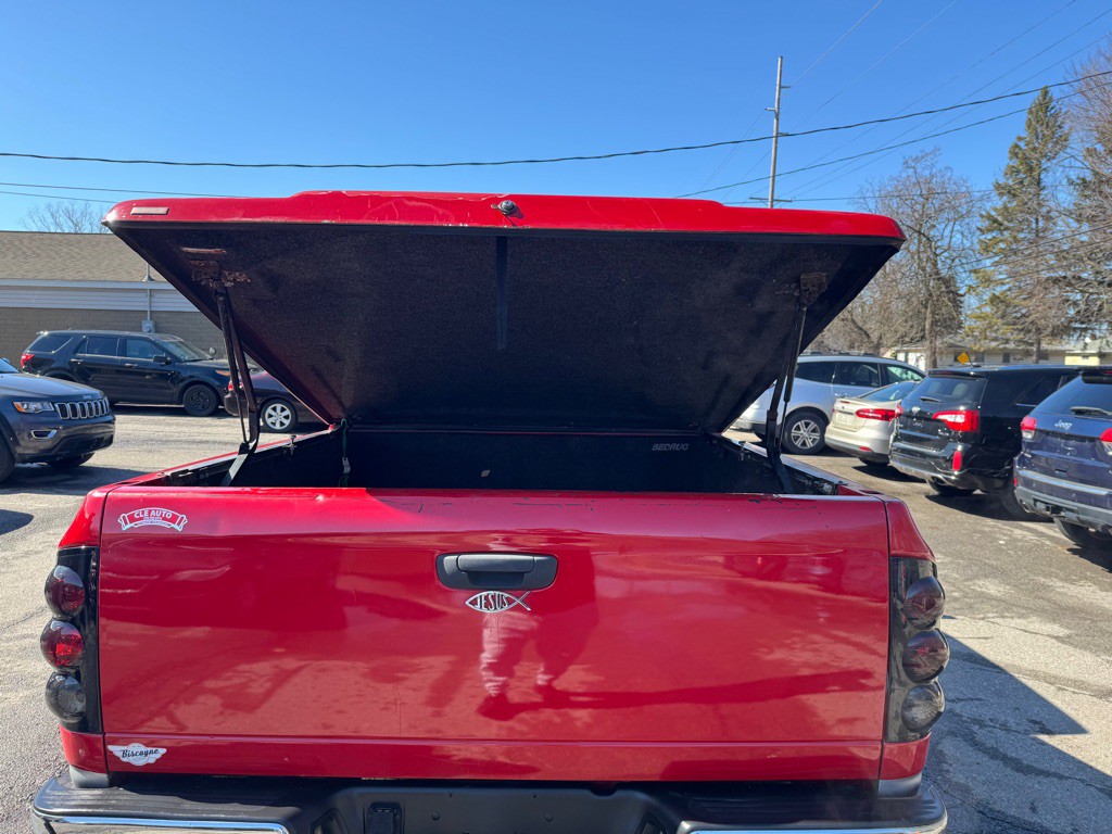 2004 Dodge Ram 1500 Image 12