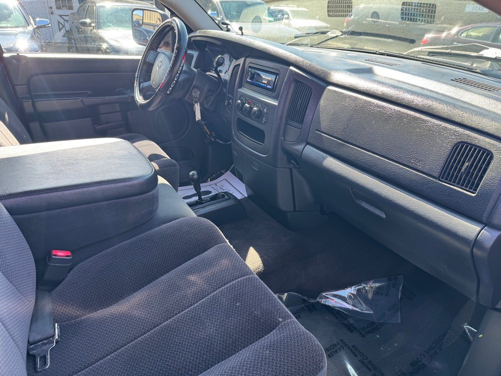 2004 Dodge Ram 1500 Image 14