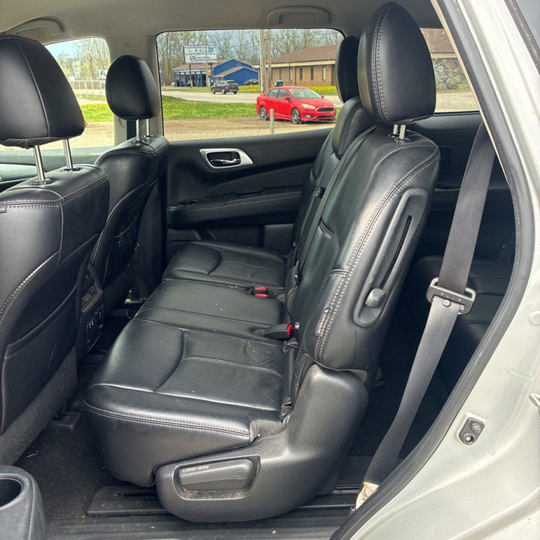 2019 Nissan Pathfinder Image 10