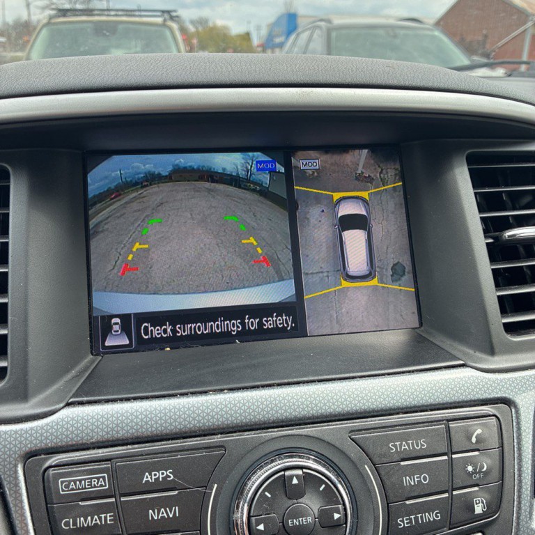 2019 Nissan Pathfinder Image 12