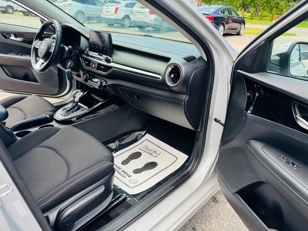 2019 Kia Forte Image 14