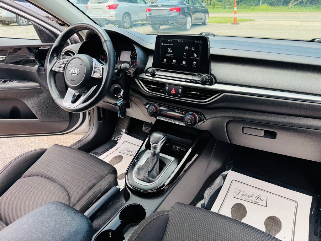 2019 Kia Forte Image 15