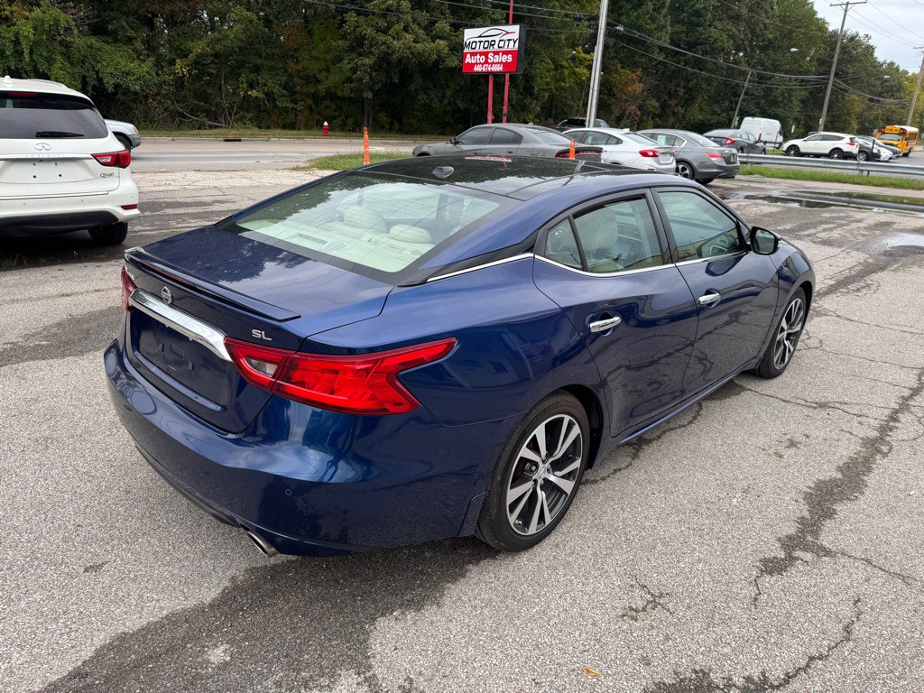 2016 Nissan Maxima Image 7
