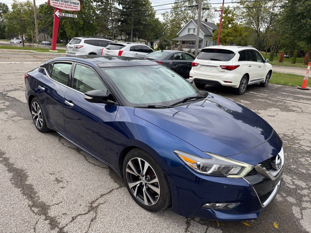 2016 Nissan Maxima Image 9