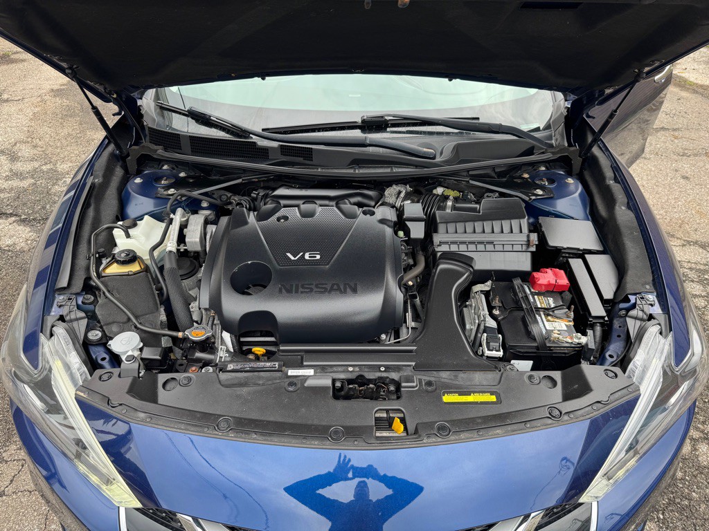 2016 Nissan Maxima Image 17