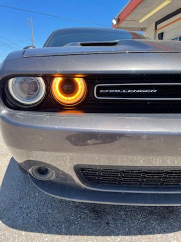 2016 Dodge Challenger Image 8