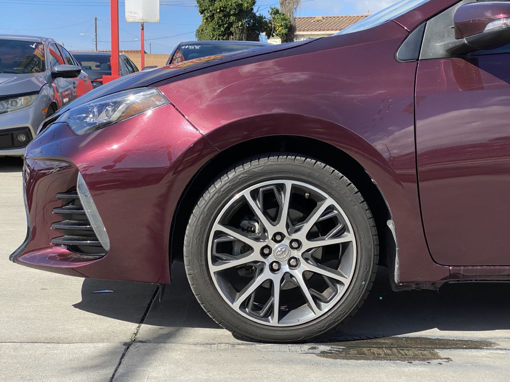 2017 Toyota Corolla Image 8