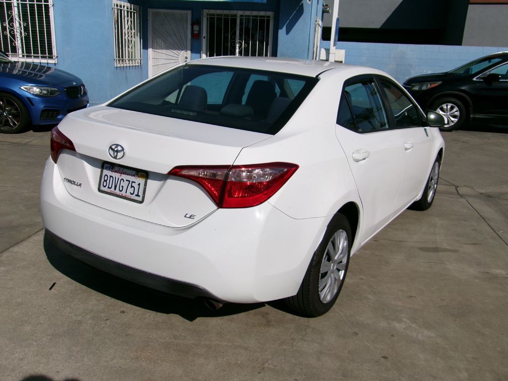 2018 Toyota Corolla Image 5