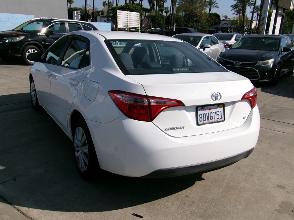 2018 Toyota Corolla Image 7