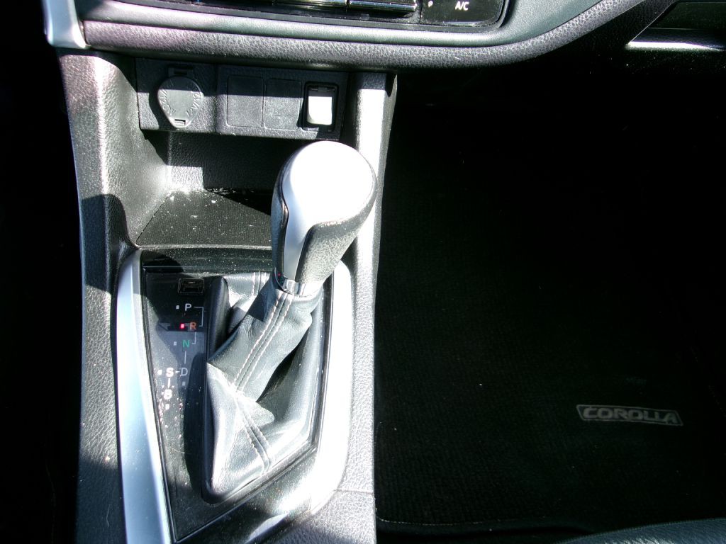 2018 Toyota Corolla Image 21