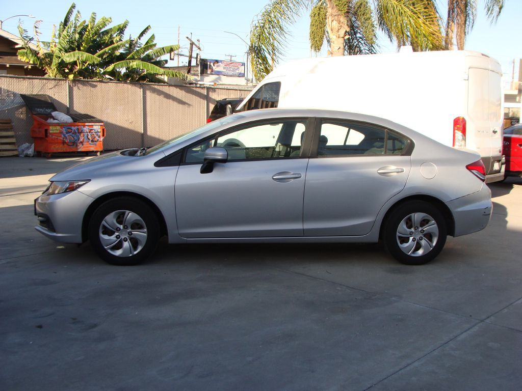 2015 Honda Civic Image 4