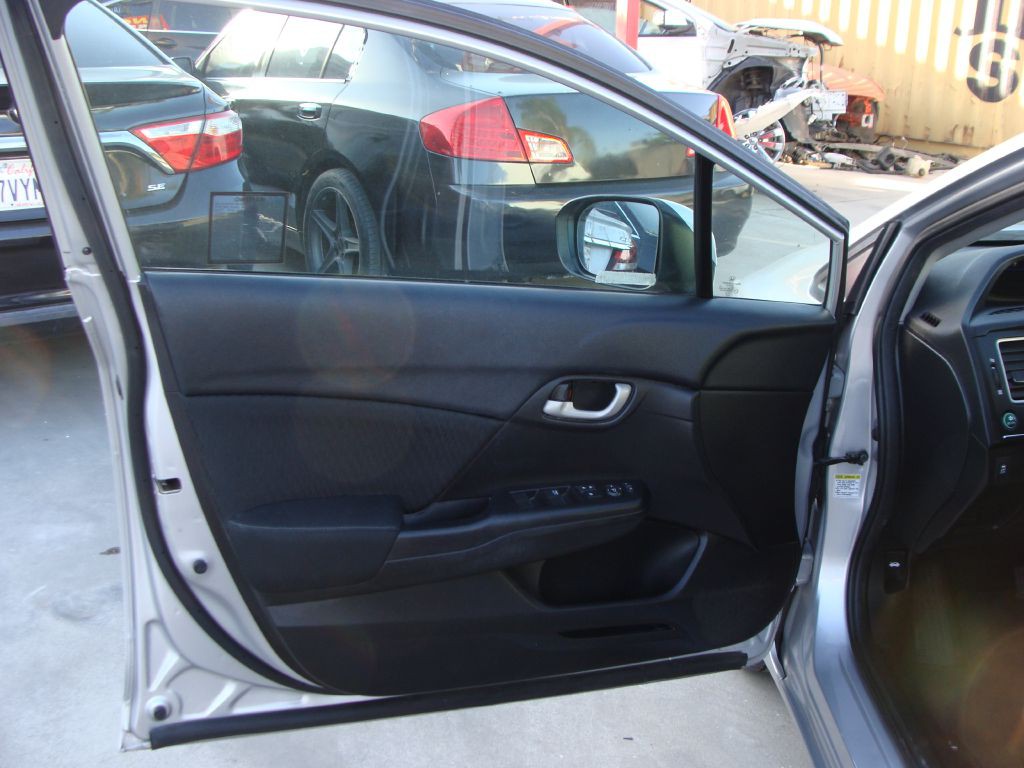 2015 Honda Civic Image 11