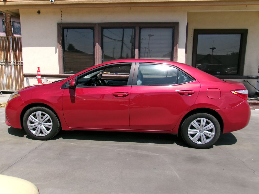 2016 Toyota Corolla Image 4