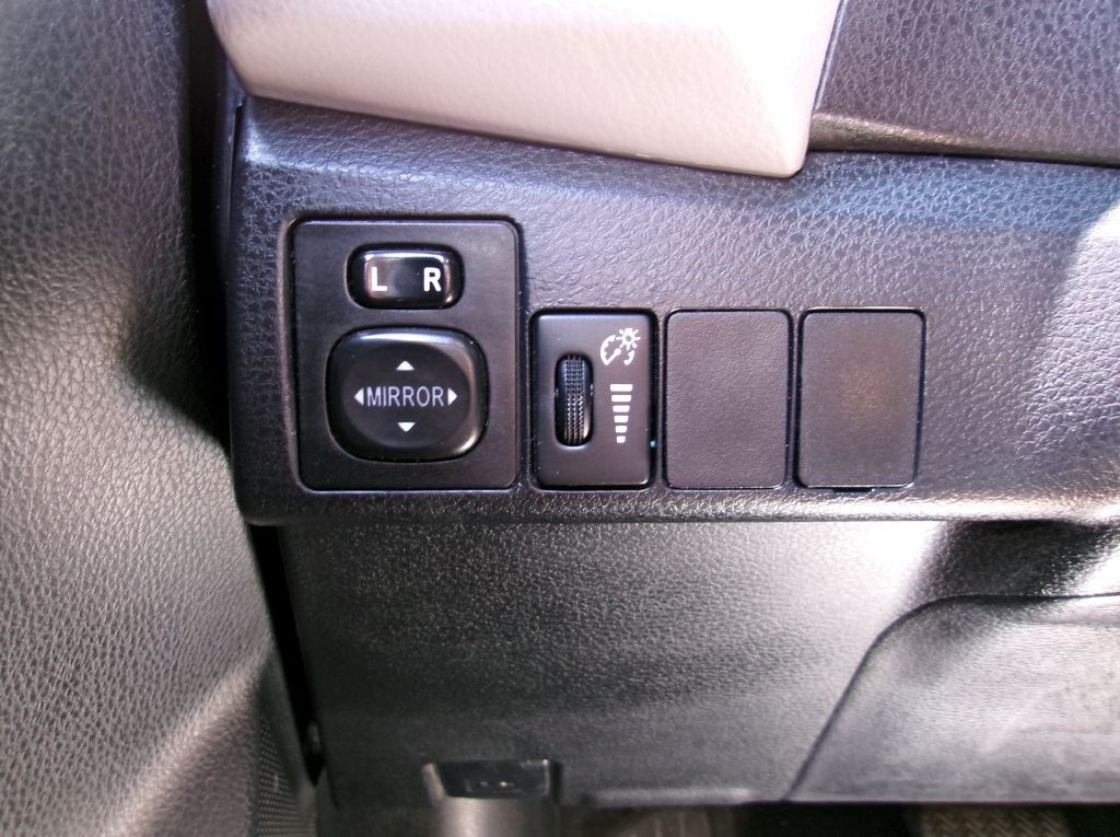 2016 Toyota Corolla Image 27