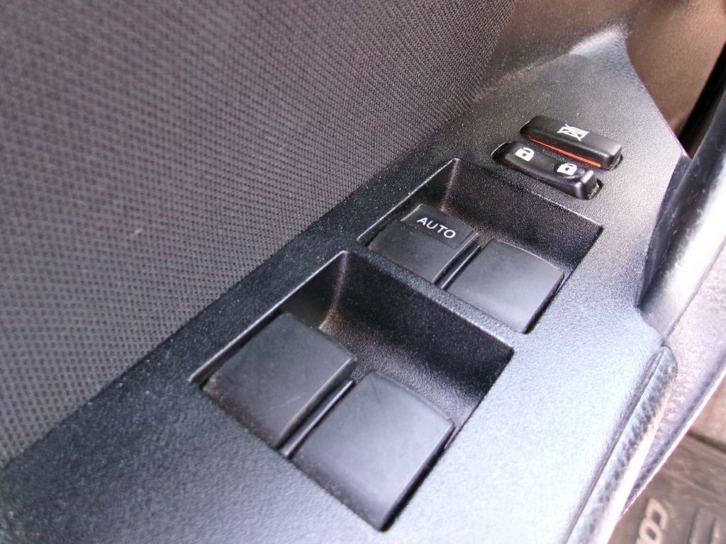 2016 Toyota Corolla Image 28