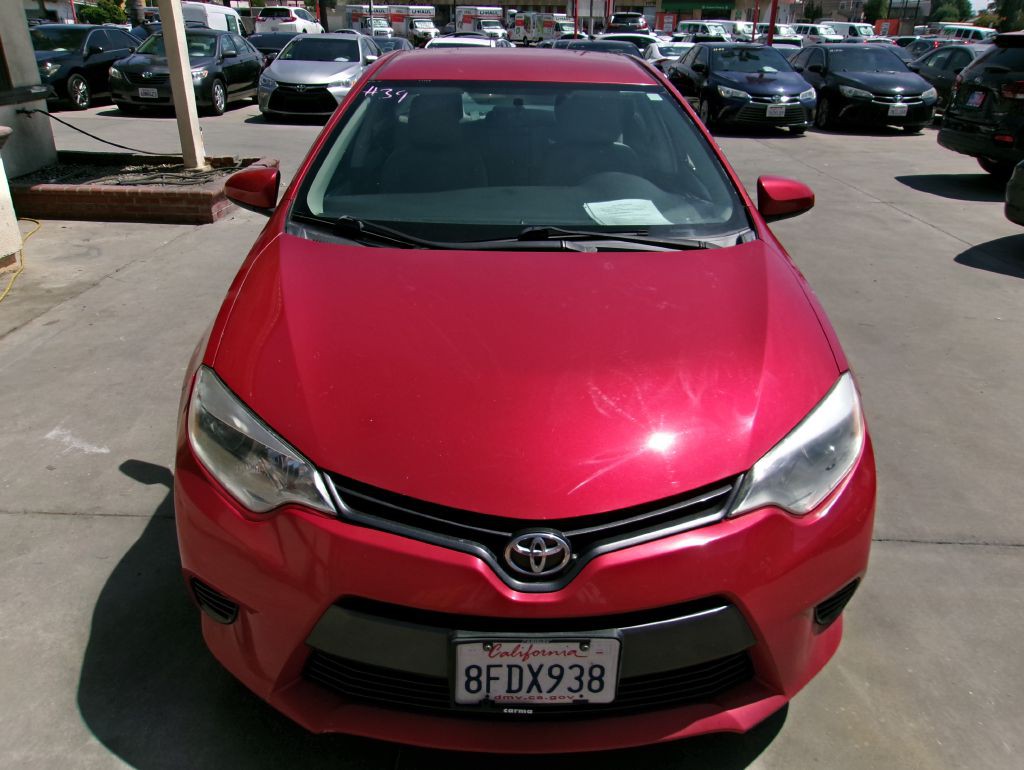 2016 Toyota Corolla Image 32
