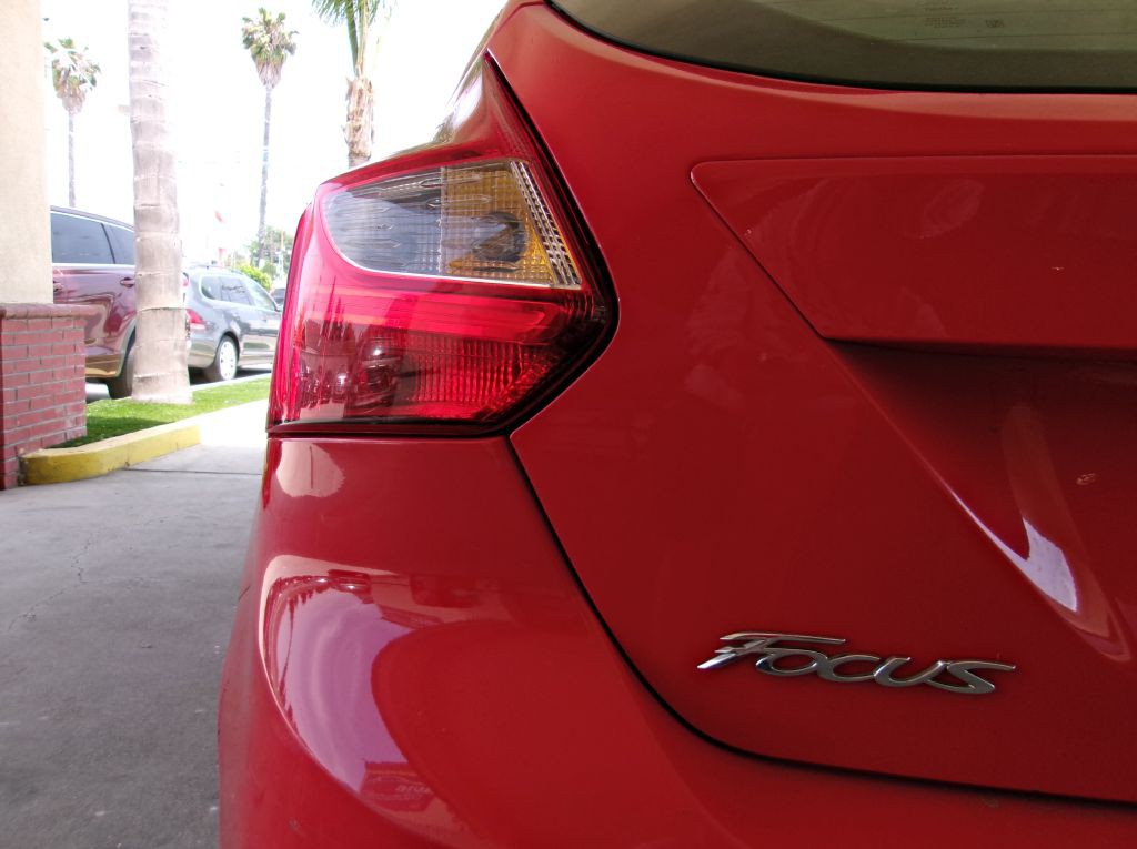 2013 Ford Focus Image 11