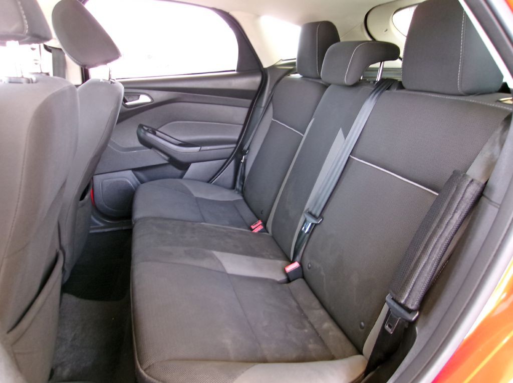2013 Ford Focus Image 20