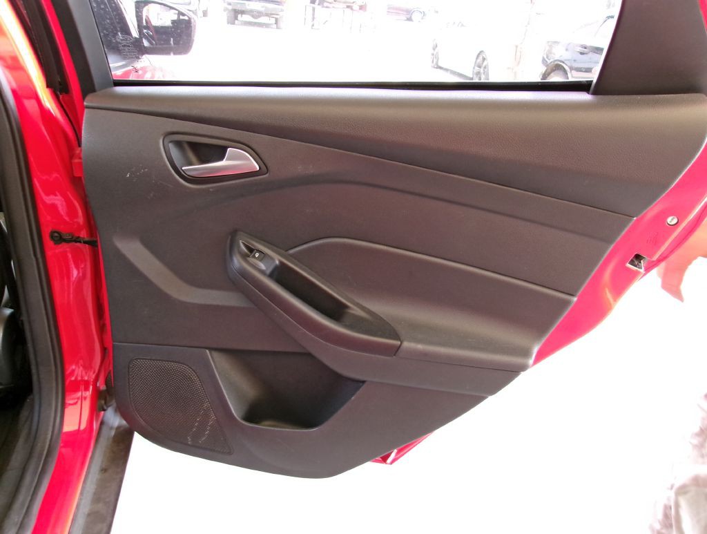 2013 Ford Focus Image 22