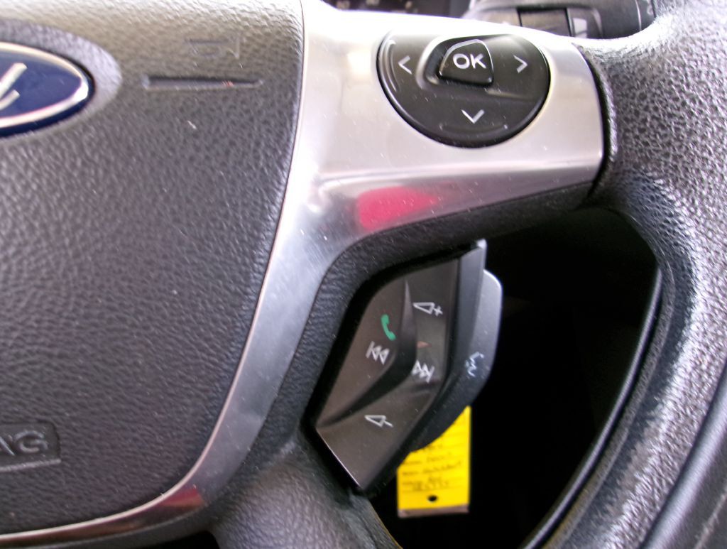 2013 Ford Focus Image 32