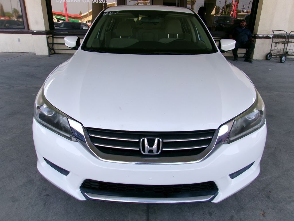 2013 Honda Accord Image 2