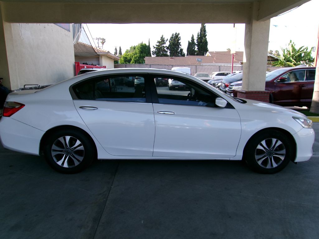 2013 Honda Accord Image 14