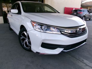 Image for 2017 Honda Accord LX ID: 6599802