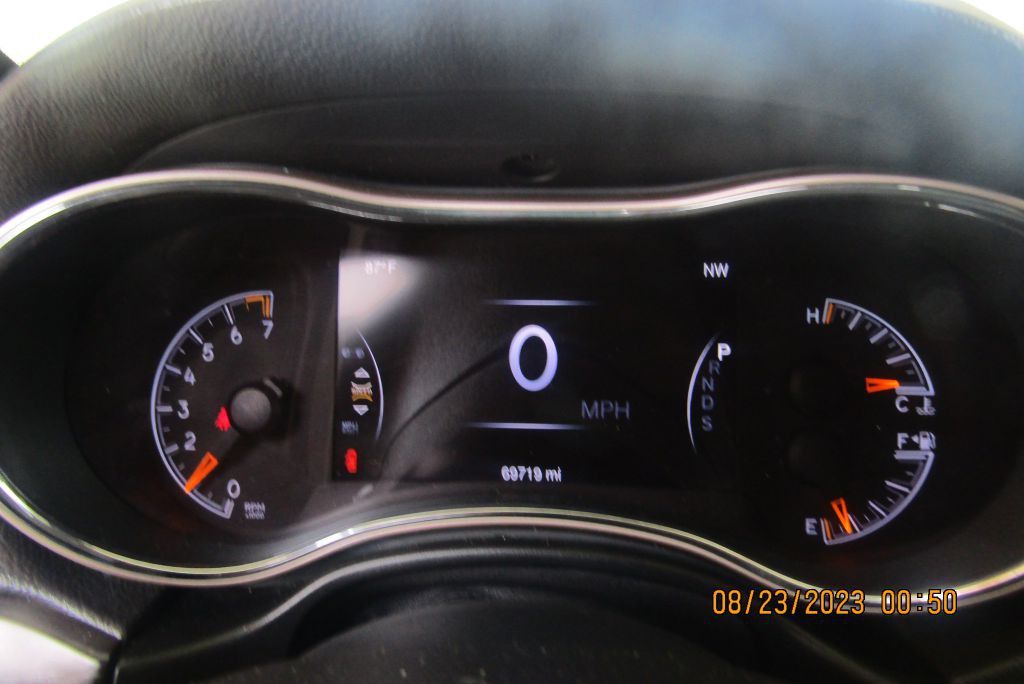 2014 Jeep Grand Cherokee Image 21