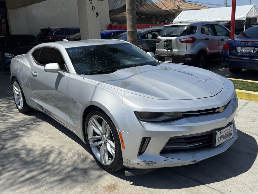 2018 Chevrolet Camaro Image 2