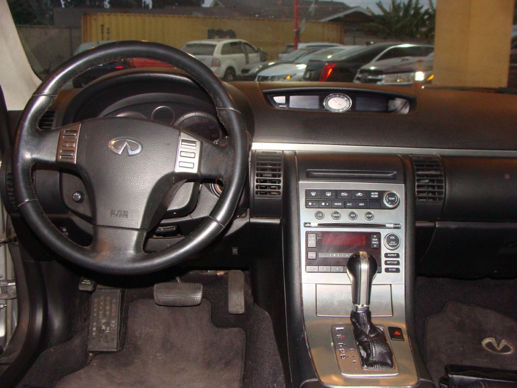2005 INFINITI G35 Image 17