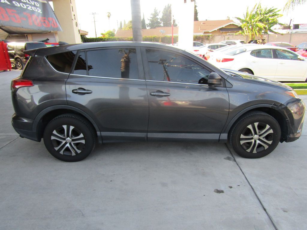 2018 Toyota Rav4 Image 5