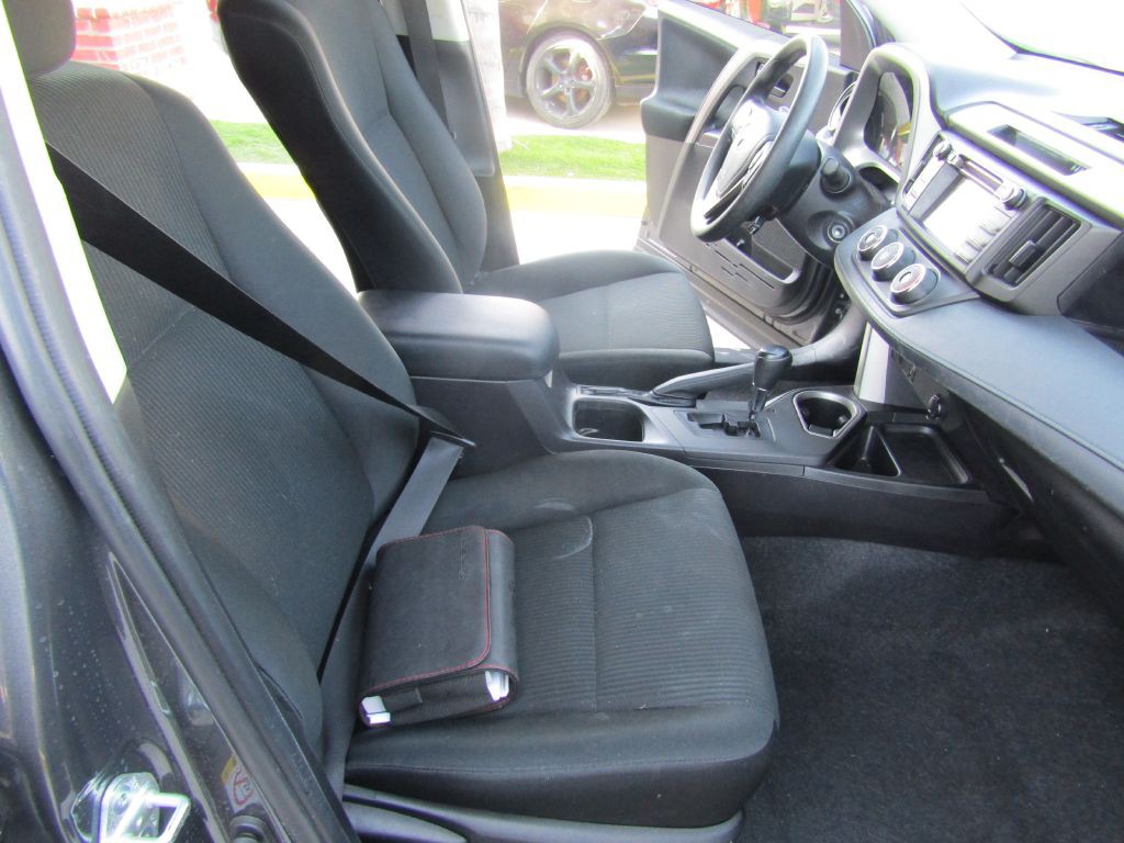 2018 Toyota Rav4 Image 14