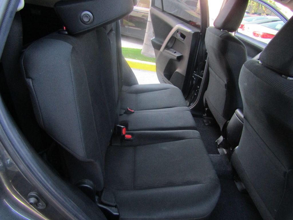 2018 Toyota Rav4 Image 16