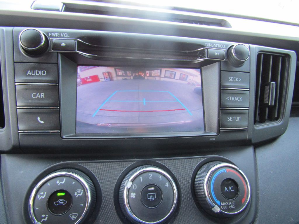 2018 Toyota Rav4 Image 21