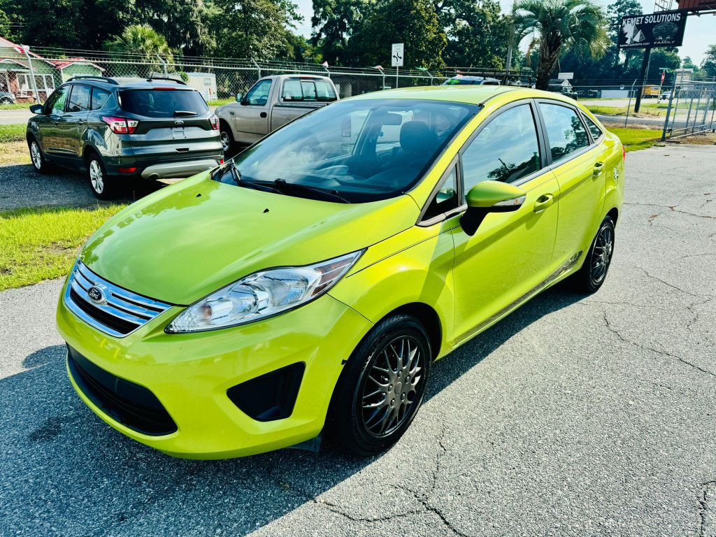 2013 Ford Fiesta Image 3
