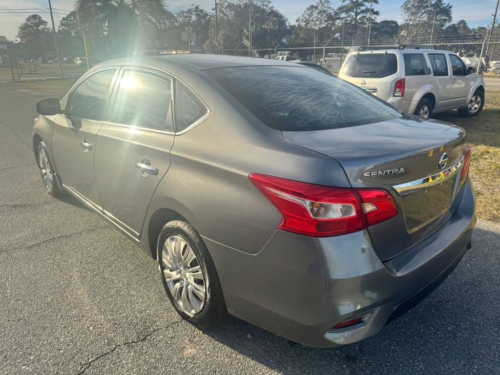 2017 Nissan Sentra Image 5