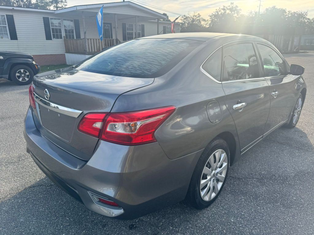 2017 Nissan Sentra Image 7