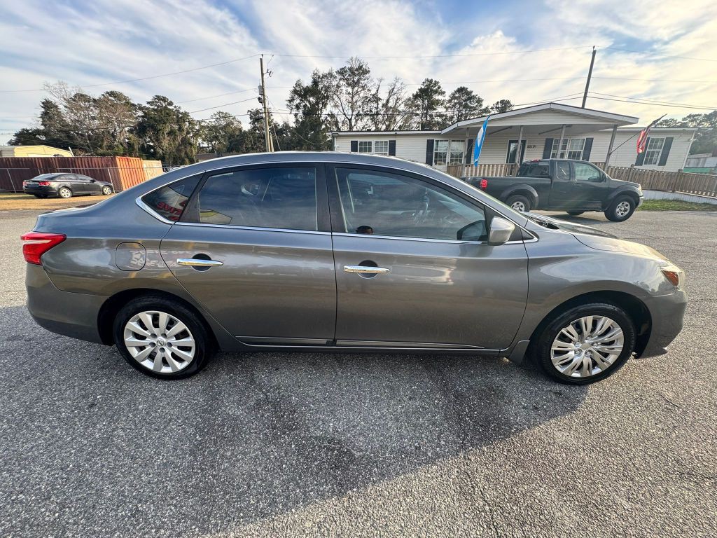 2017 Nissan Sentra Image 8