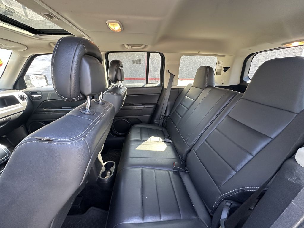 2015 Jeep Patriot Image 9