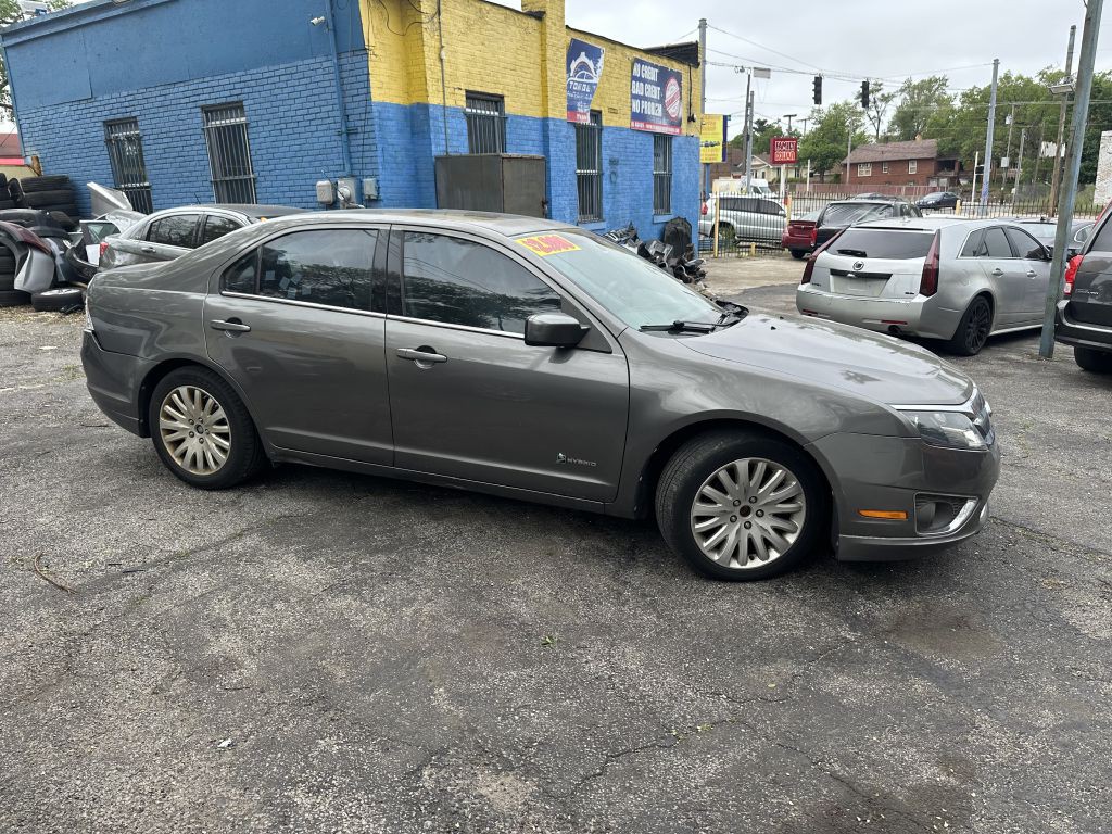 2010 Ford Fusion Image 2