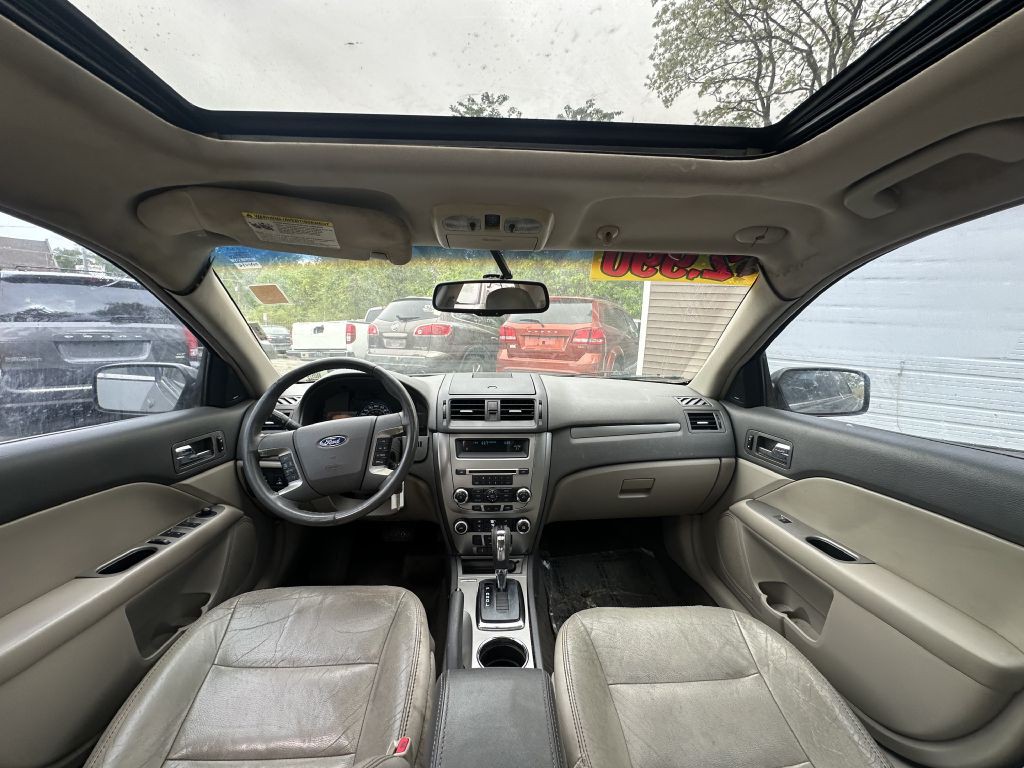 2010 Ford Fusion Image 10