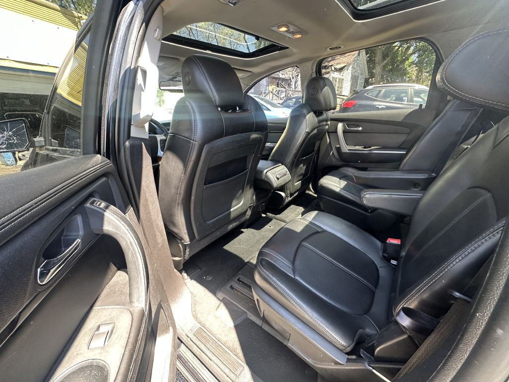 2014 GMC Acadia Image 11