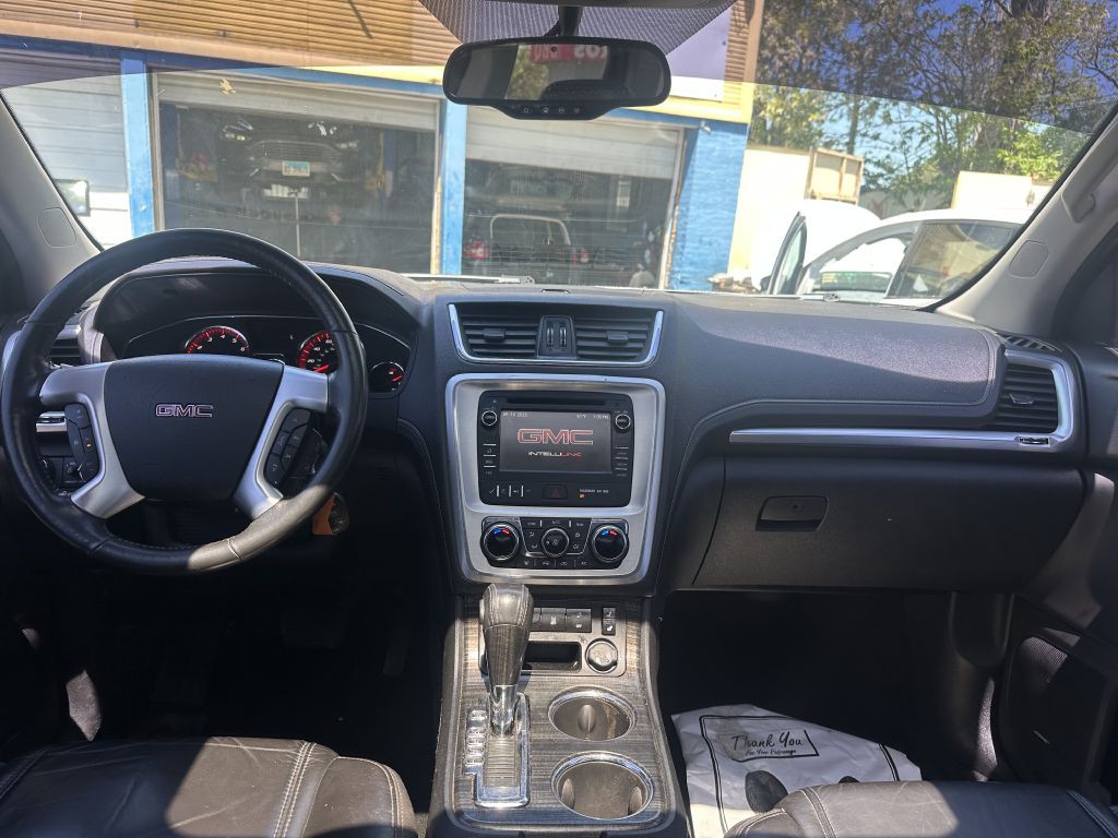 2014 GMC Acadia Image 14