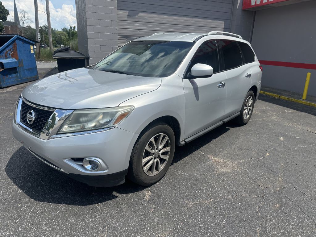 2016 Nissan Pathfinder Image 6
