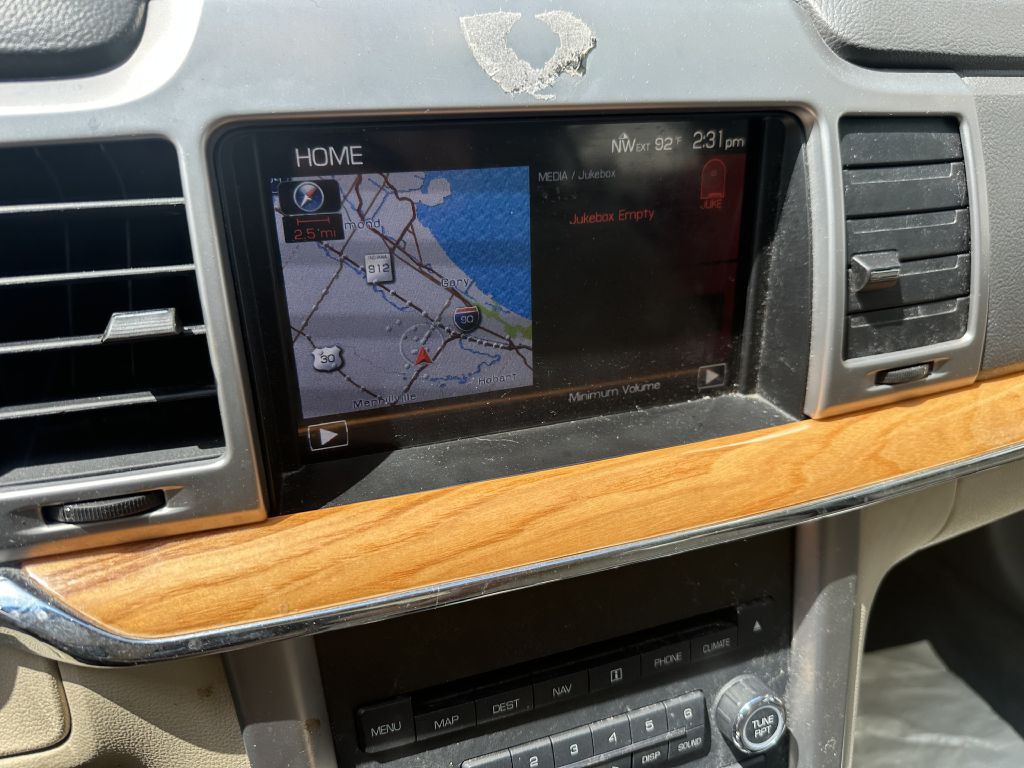 2012 Lincoln MKZ Image 14