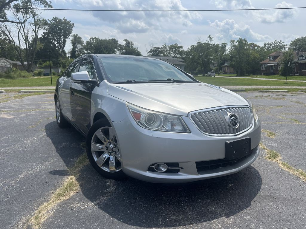 2011 Buick Lacrosse Image 2