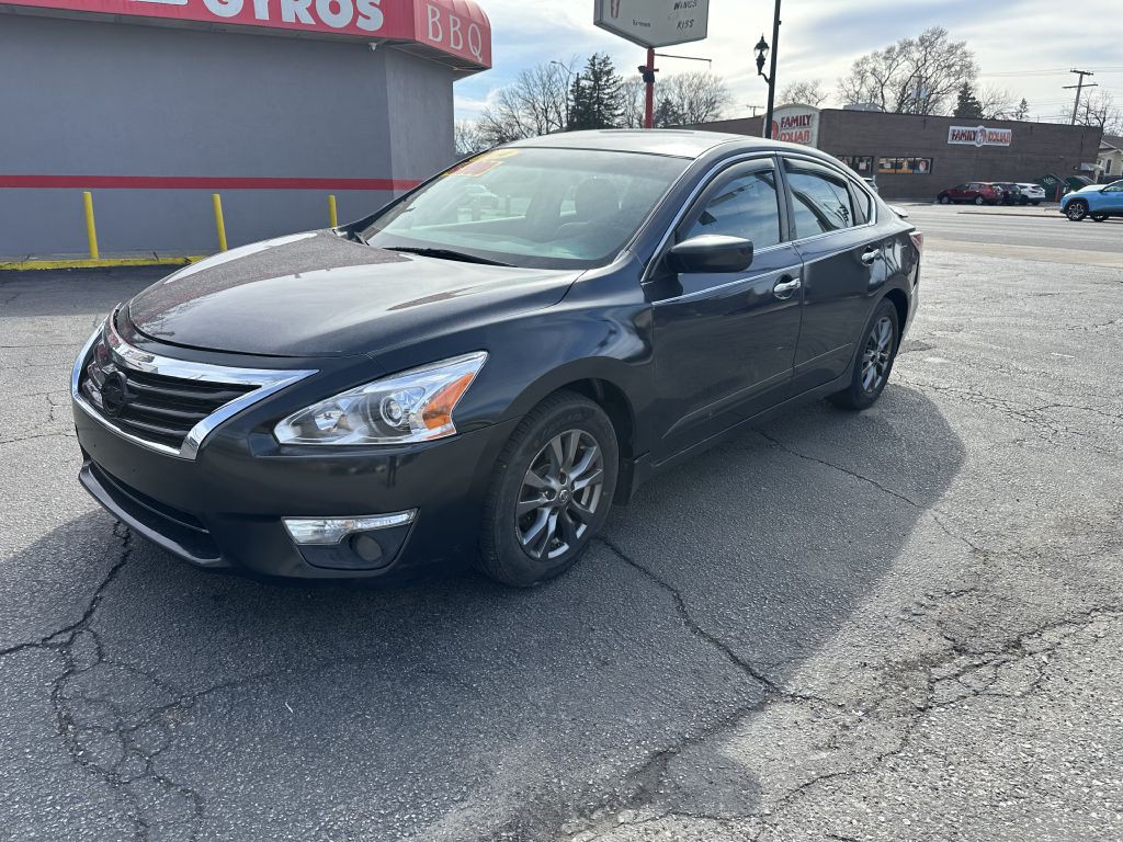 2015 Nissan Altima Image 3
