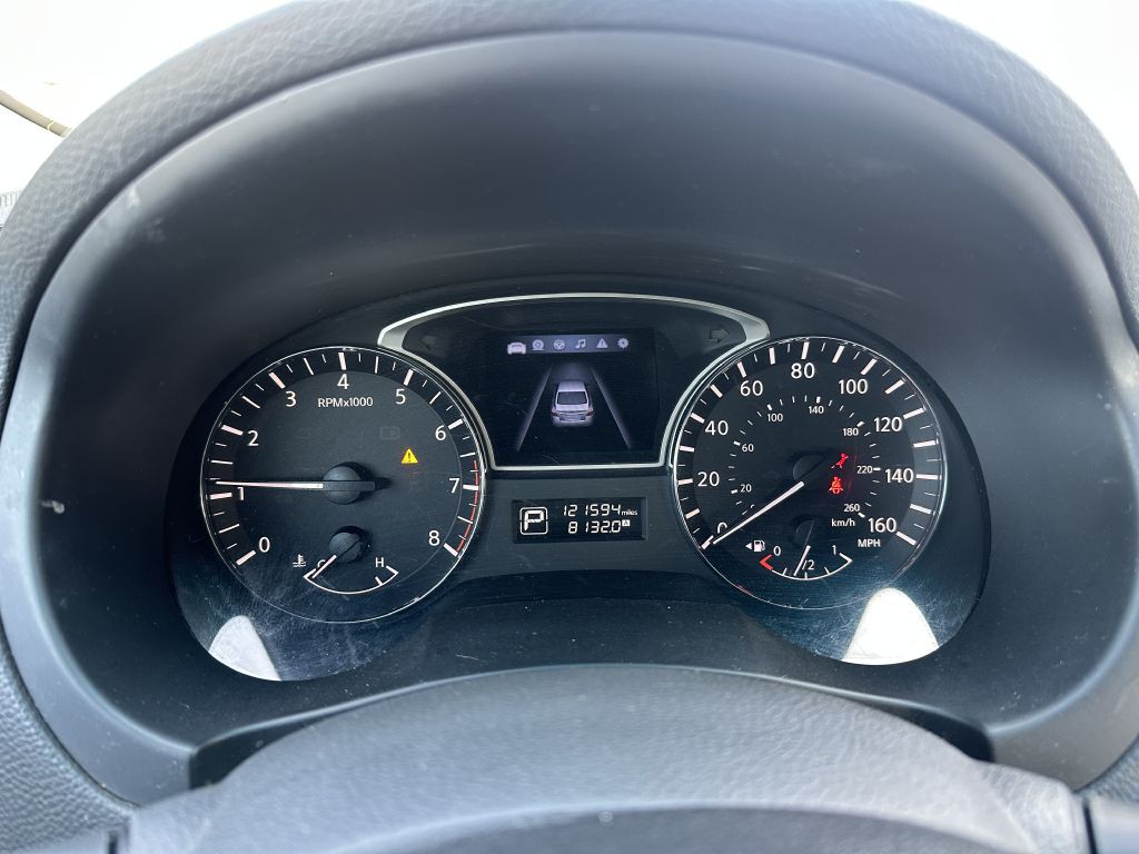 2015 Nissan Altima Image 12
