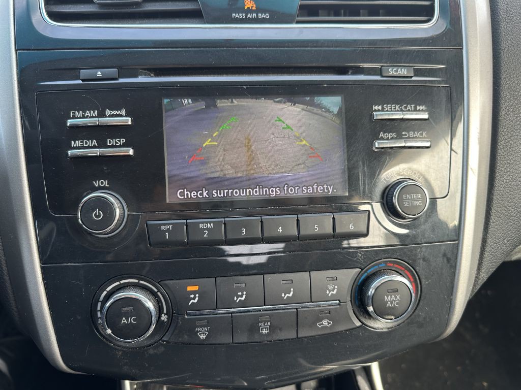 2015 Nissan Altima Image 13
