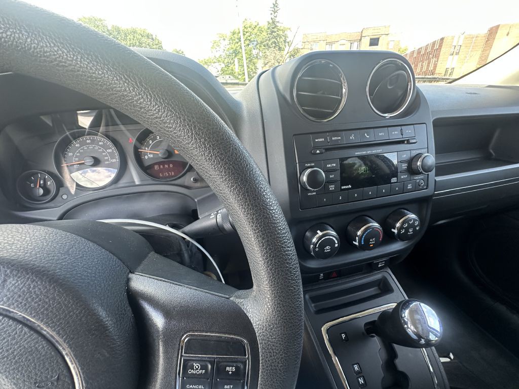 2016 Jeep Patriot Image 10